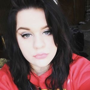 Meet your Posher, Rikki